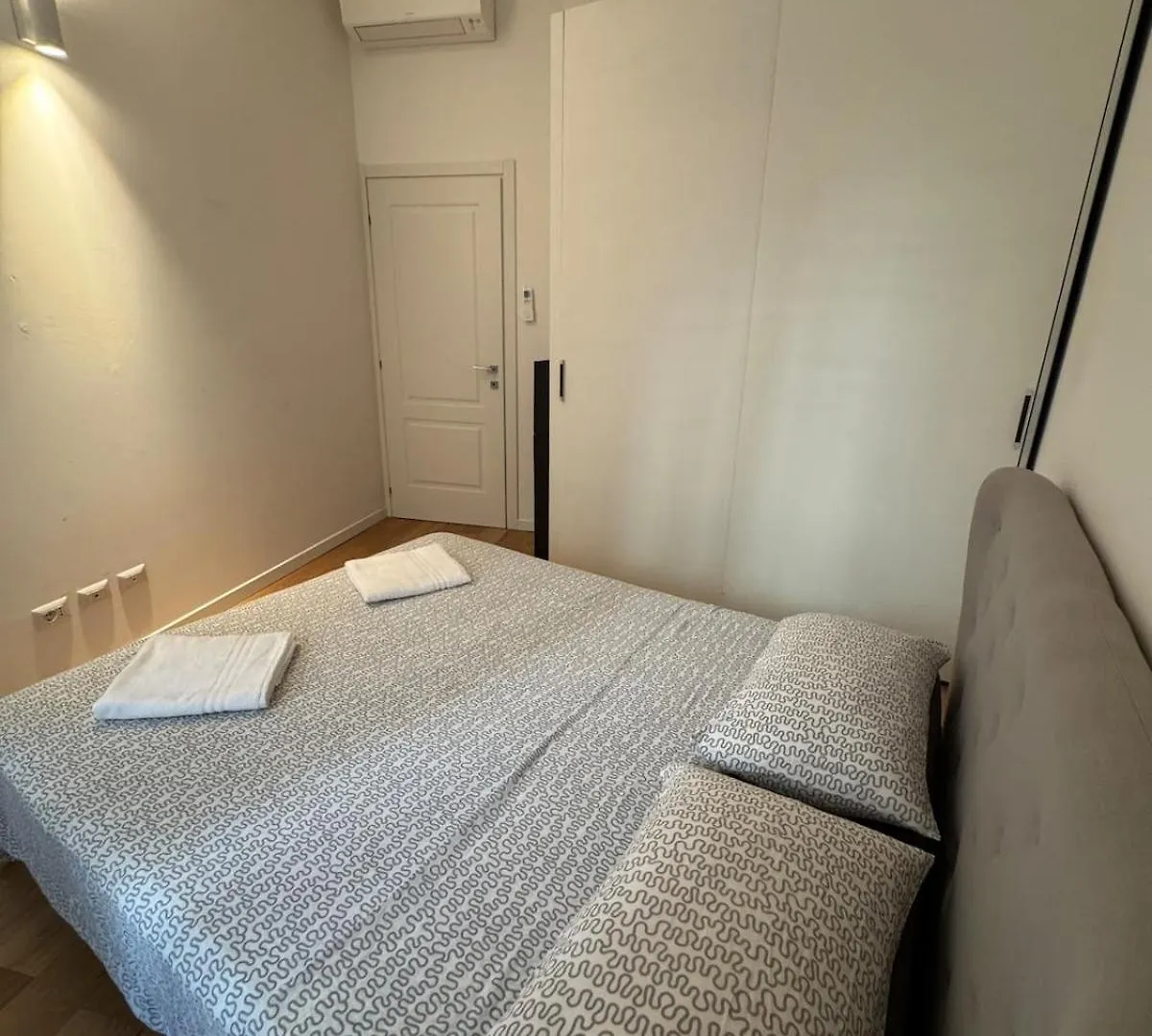 Luxury San Babila Apartment Milão 0*,