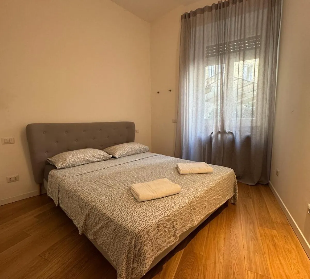 Luxury San Babila Apartment Милан