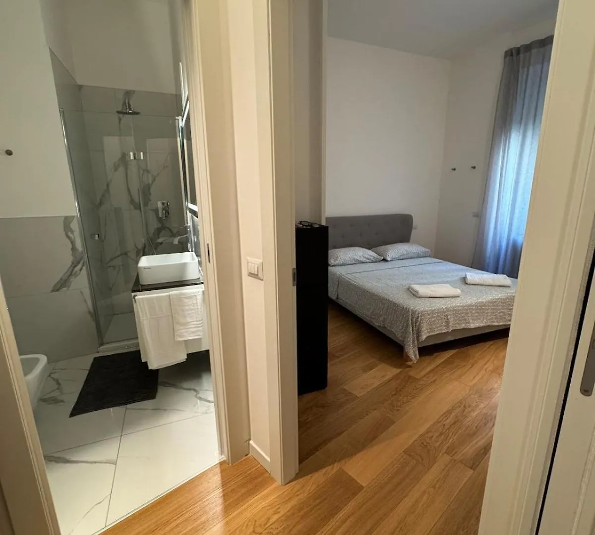 Контакты Luxury San Babila Apartment
