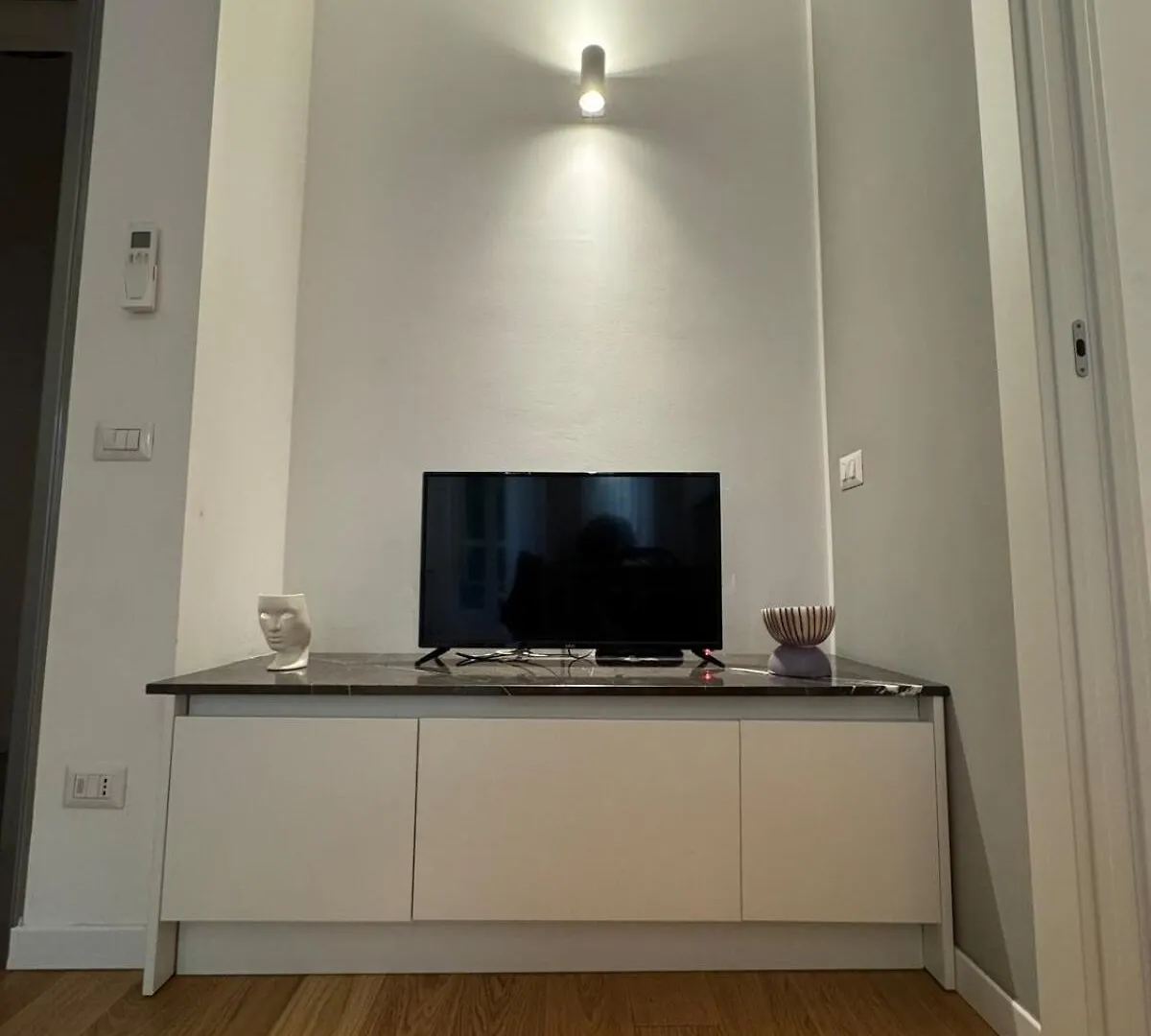 Luxury San Babila Apartment Milaan Italië